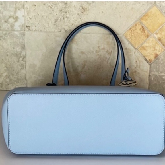 Michael Kors Lg Charlotte Blue Tote Bag - Picture 7 of 12